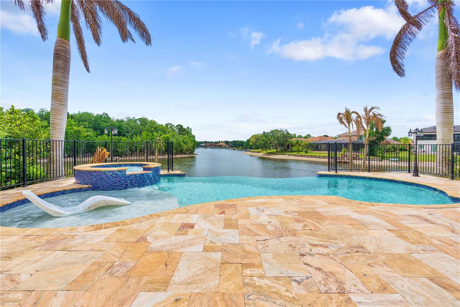 10603 CAYMAN ISLE COURT