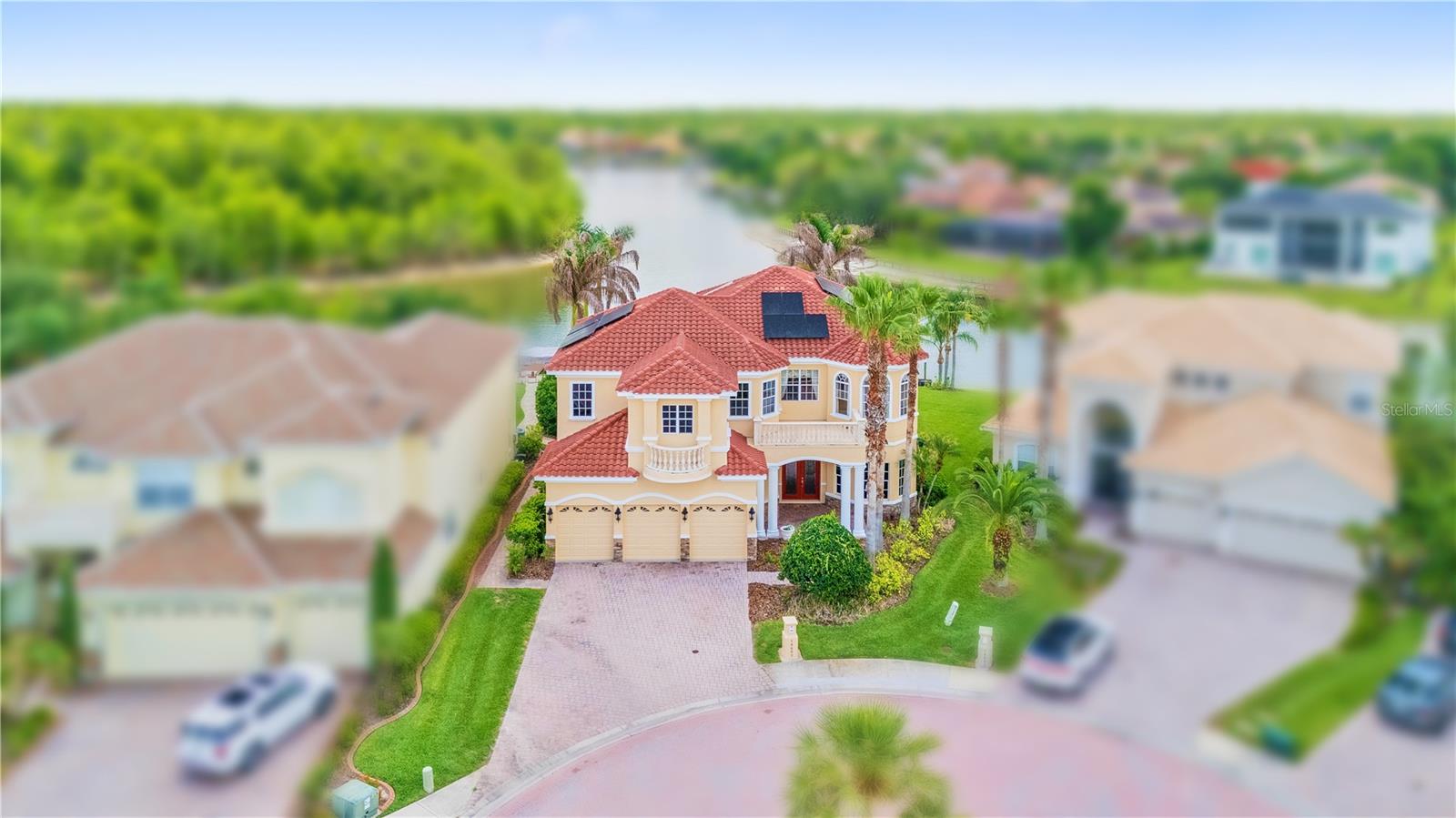 10603 CAYMAN ISLE COURT