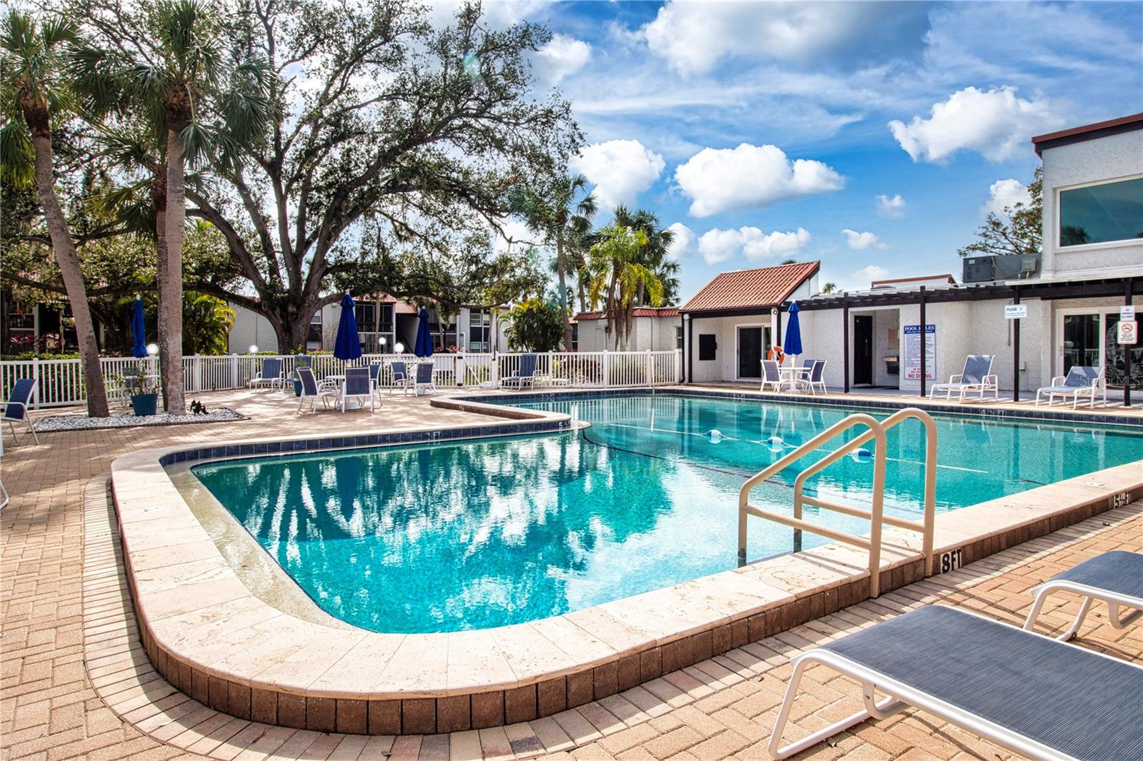 VILLAGE BROOKE SEC 1 - Residential