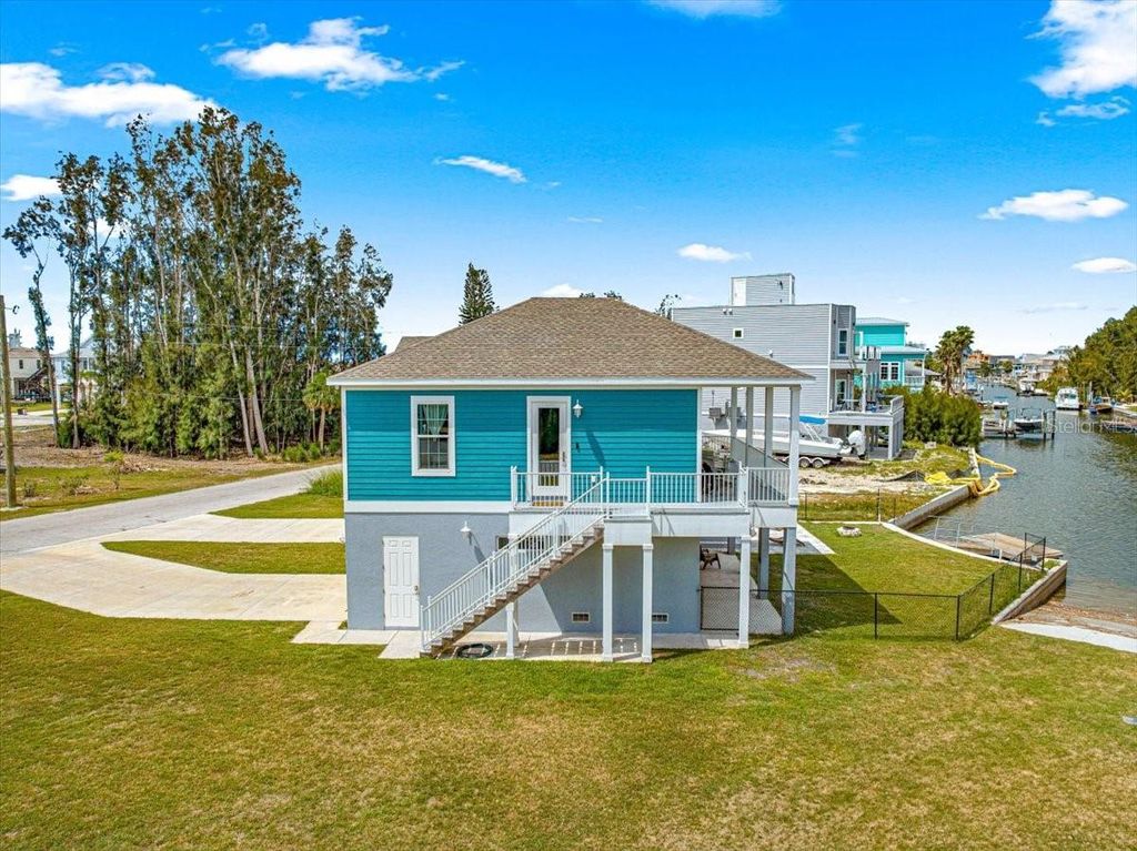 Photo of 6771 Seaview Boulevard, Hudson, FL 34667 (MLS # OM697789)