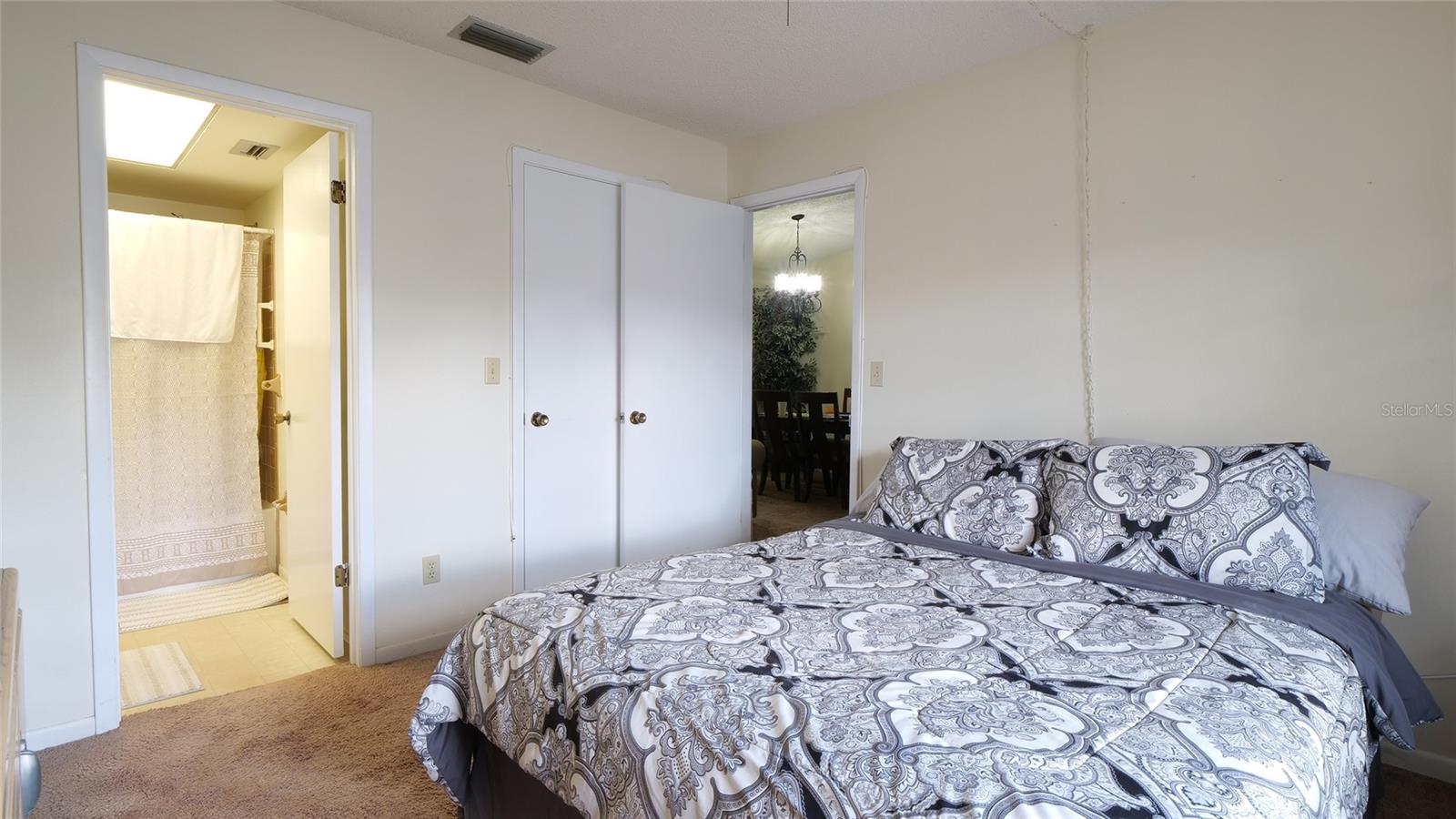 DOGWOOD-HOLLY CONDO AMD - Residential Lease