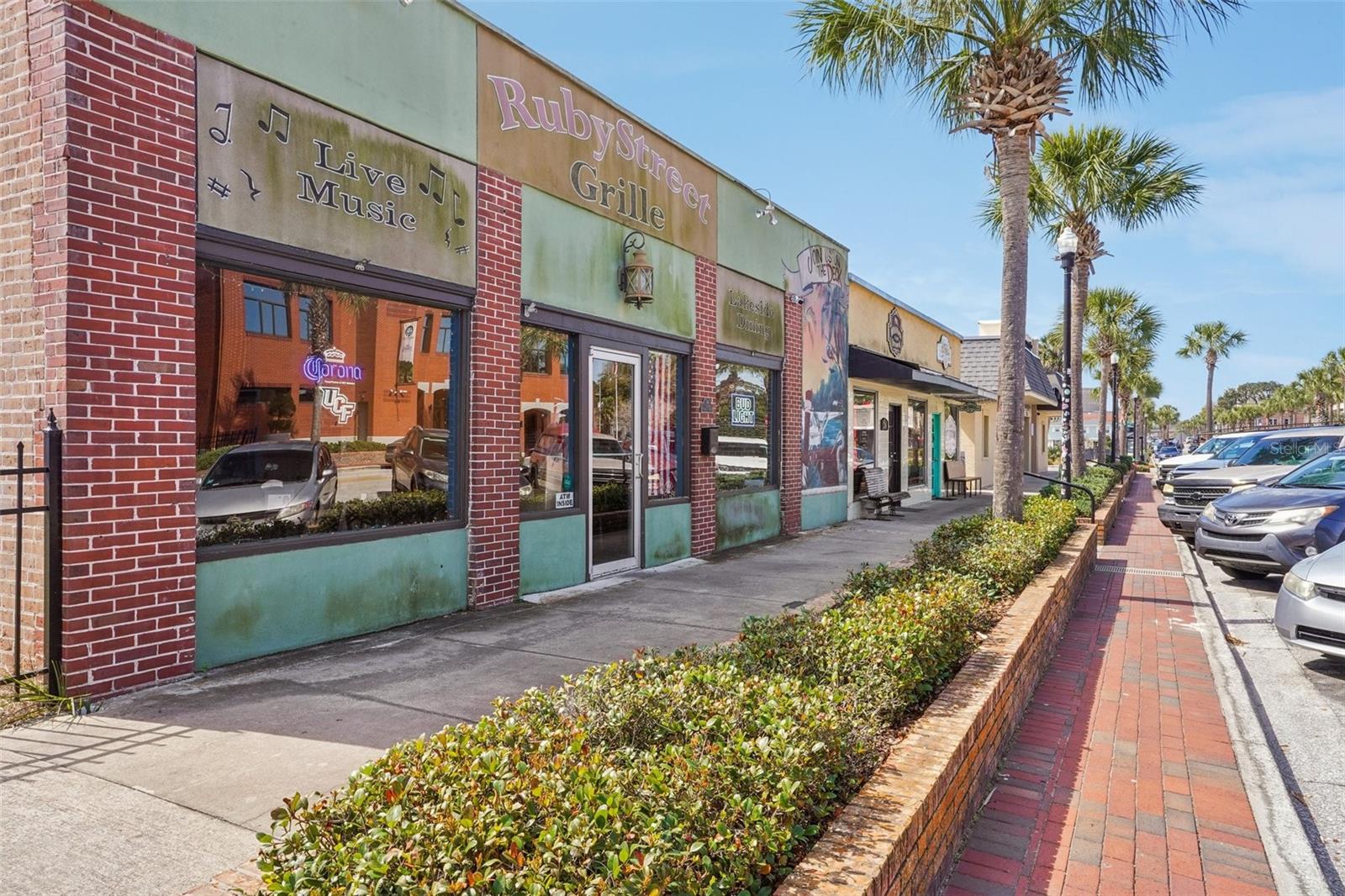 TAVARES LAKEVIEW CONDO - Residential