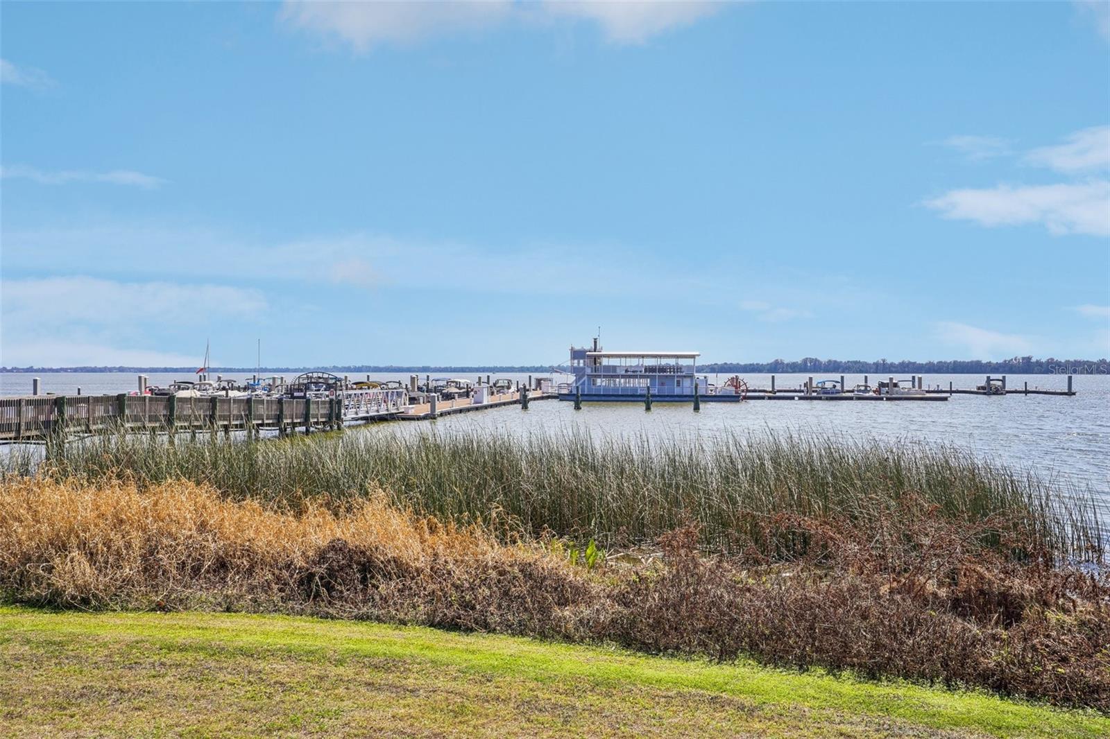 TAVARES LAKEVIEW CONDO - Residential