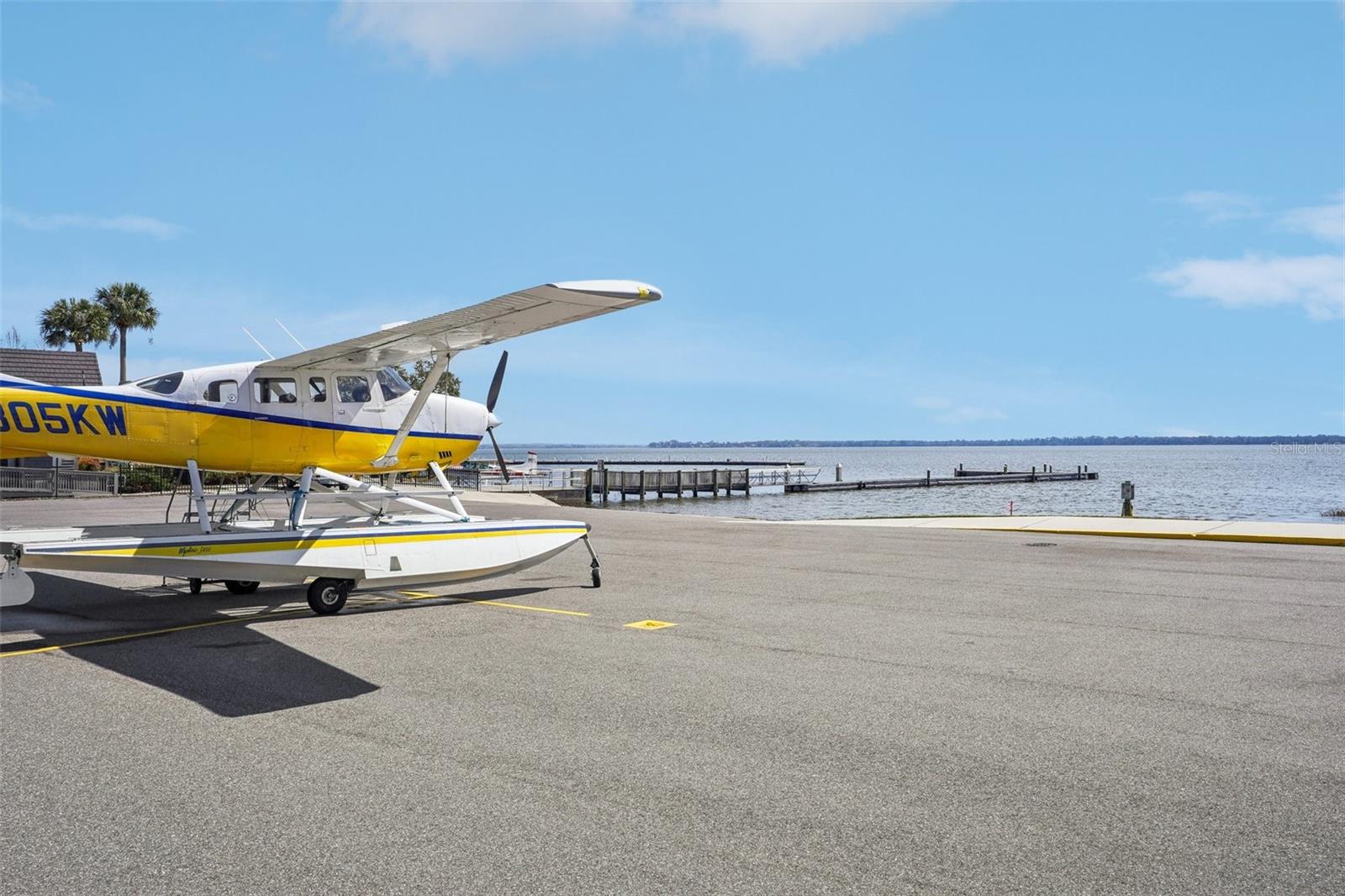 TAVARES LAKEVIEW CONDO - Residential