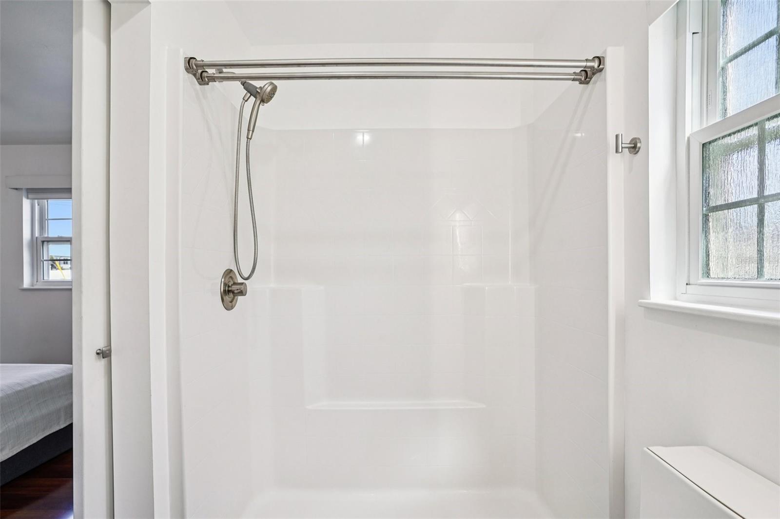 TAVARES LAKEVIEW CONDO - Residential