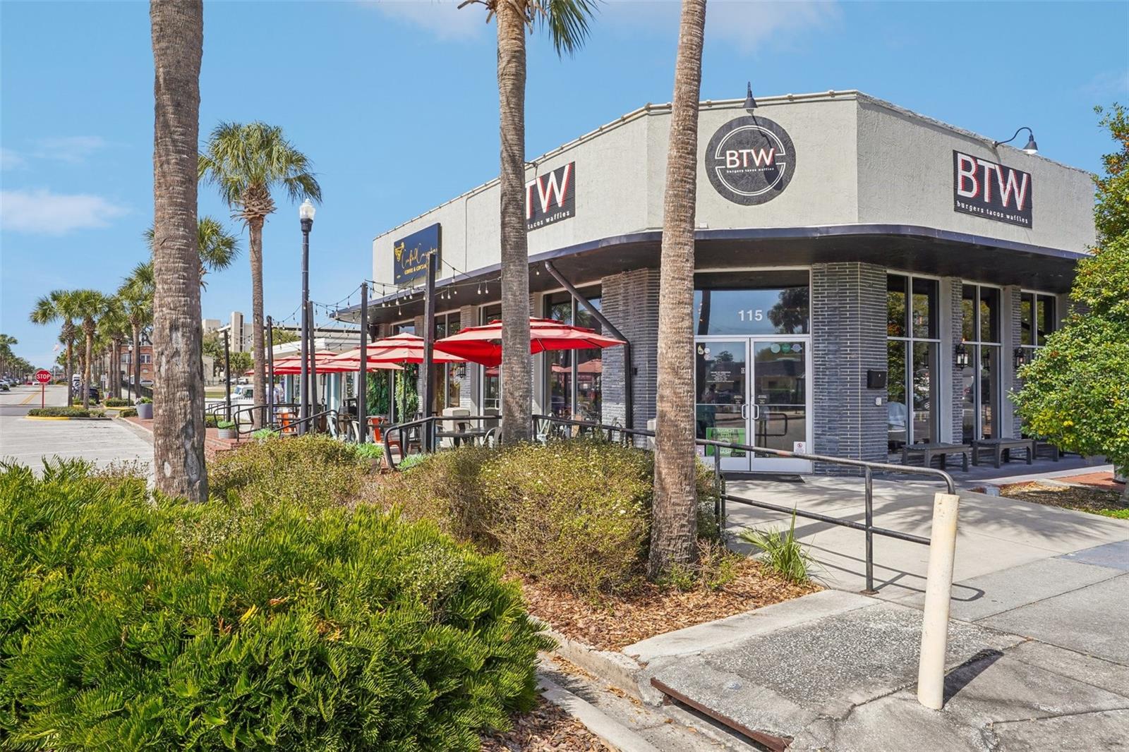 TAVARES LAKEVIEW CONDO - Residential