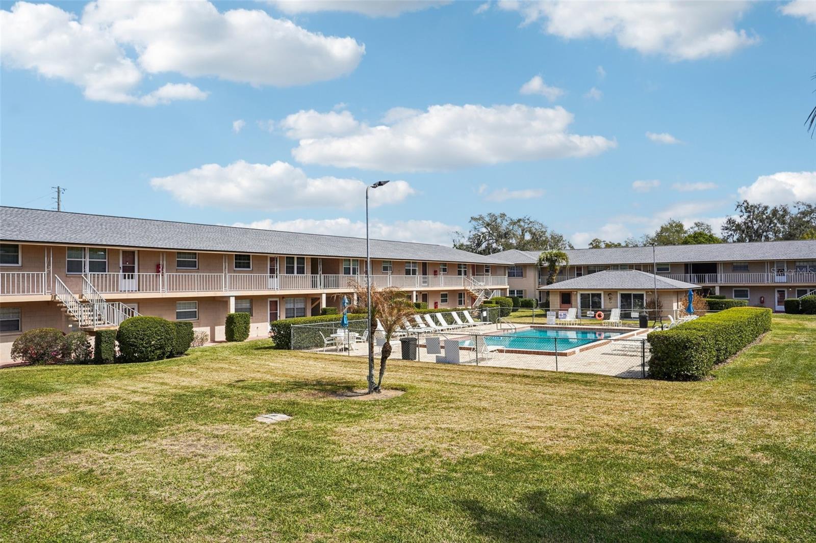 TAVARES LAKEVIEW CONDO - Residential