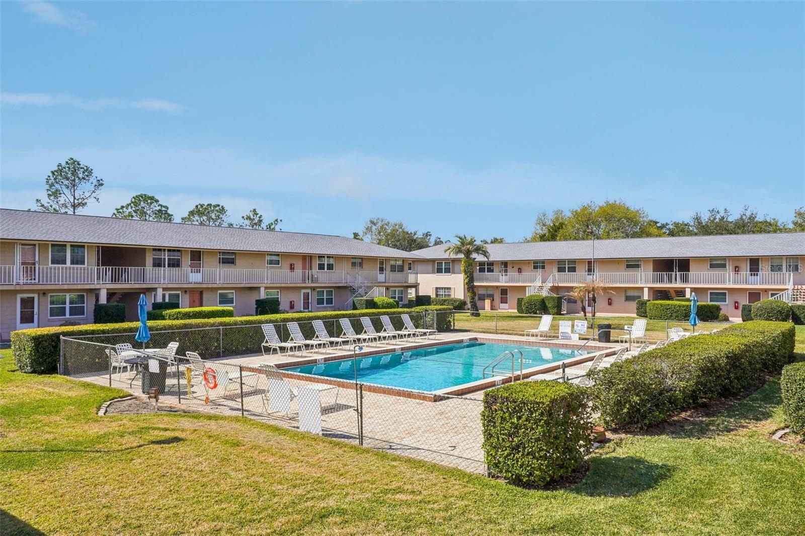 TAVARES LAKEVIEW CONDO - Residential