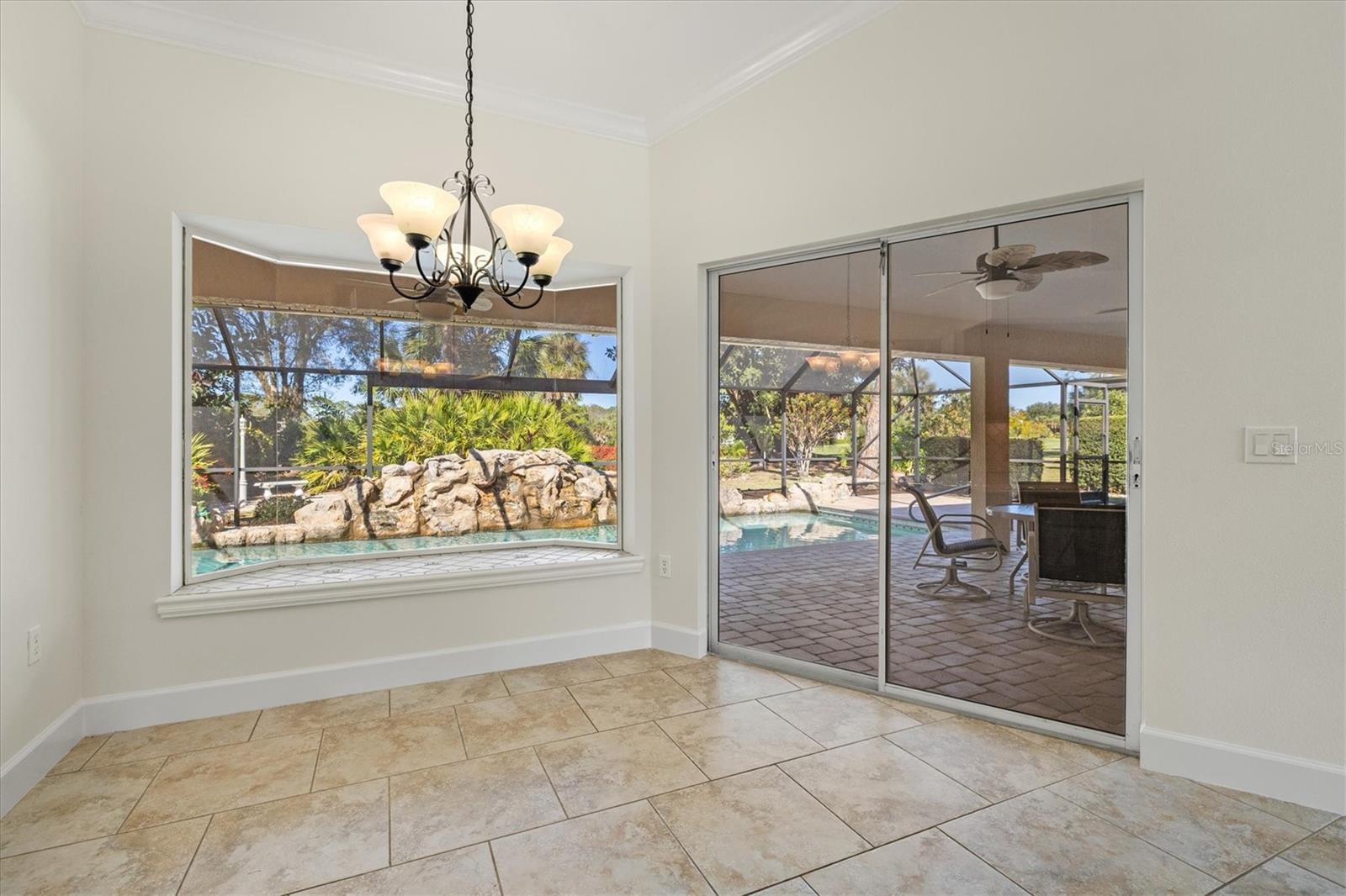 CALUSA LAKES - Residential