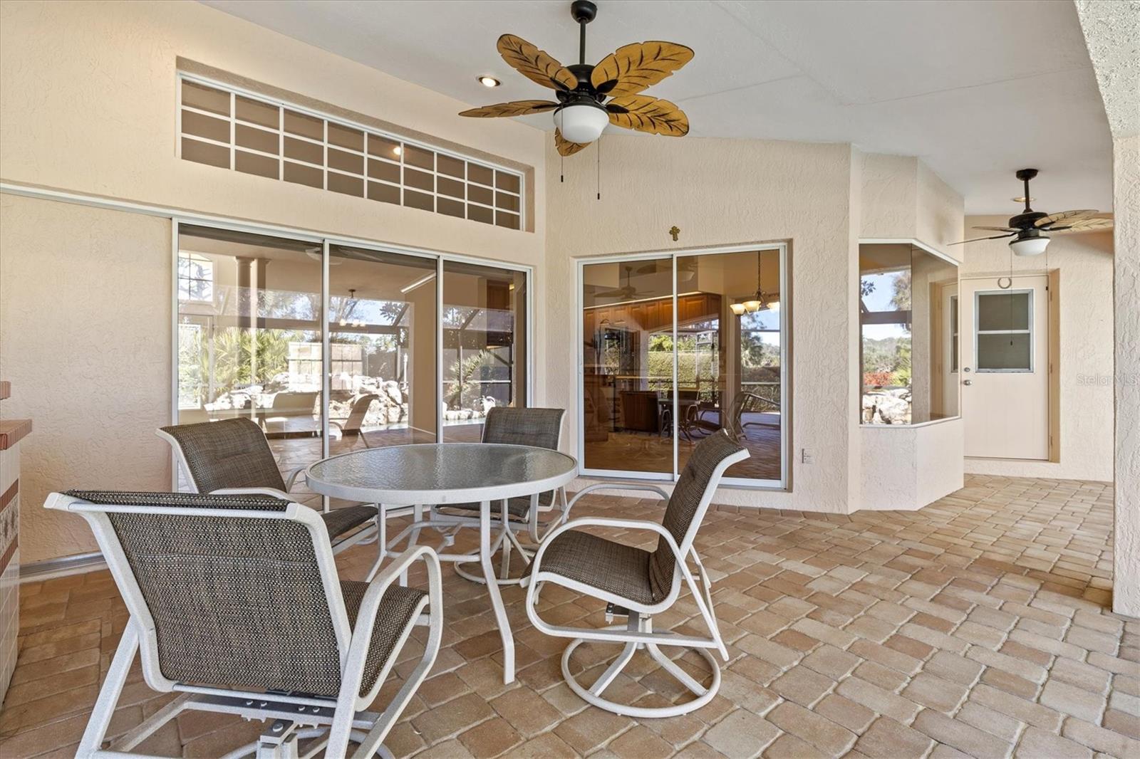 CALUSA LAKES - Residential