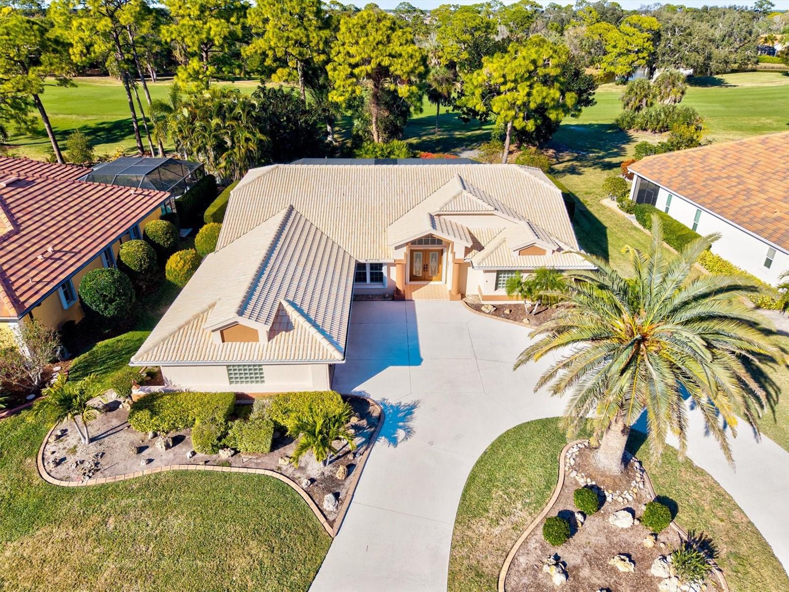 CALUSA LAKES - Residential