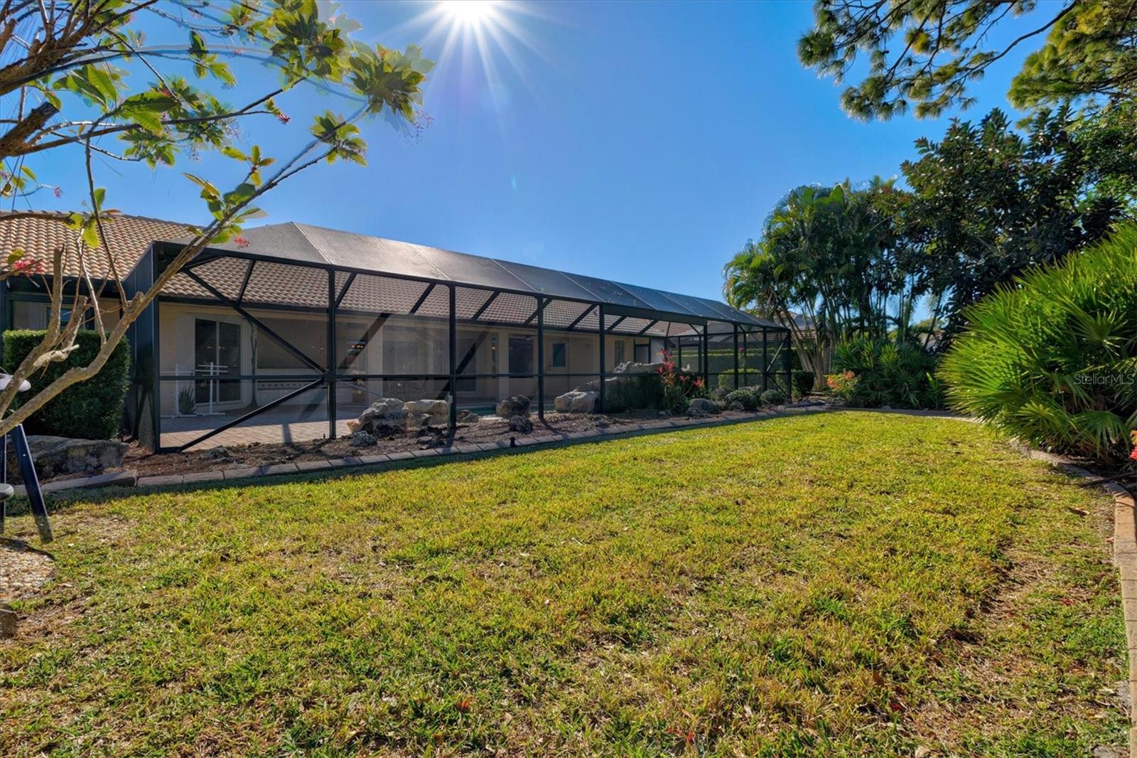 CALUSA LAKES - Residential