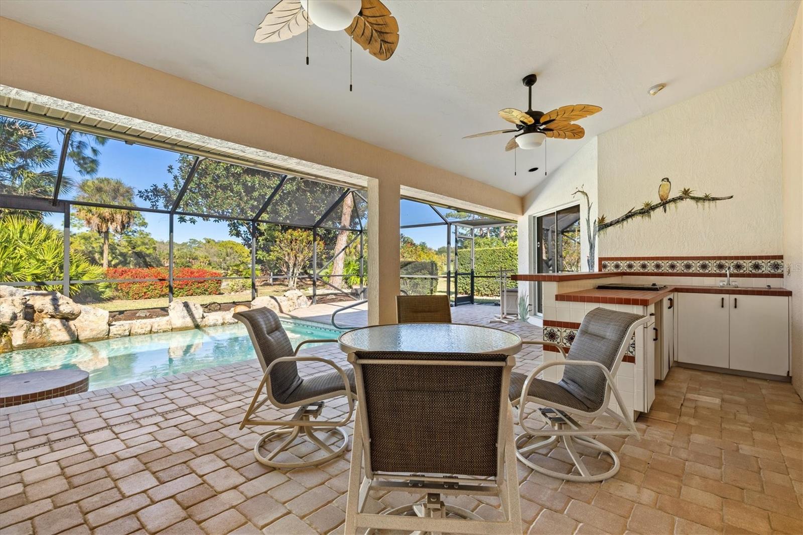 CALUSA LAKES - Residential