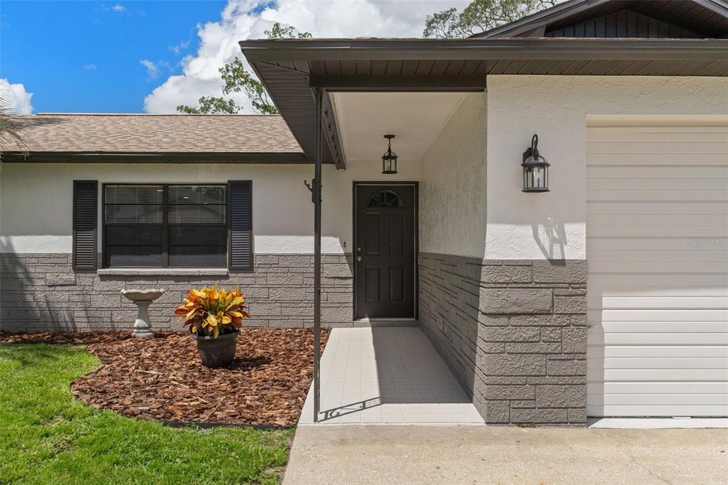 Photo of 2357 Giovanni Avenue, Spring Hill, FL 34608 (MLS # W7889214)