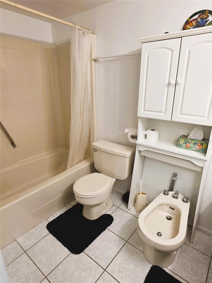 PARADISE LAKES CONDO - Residential