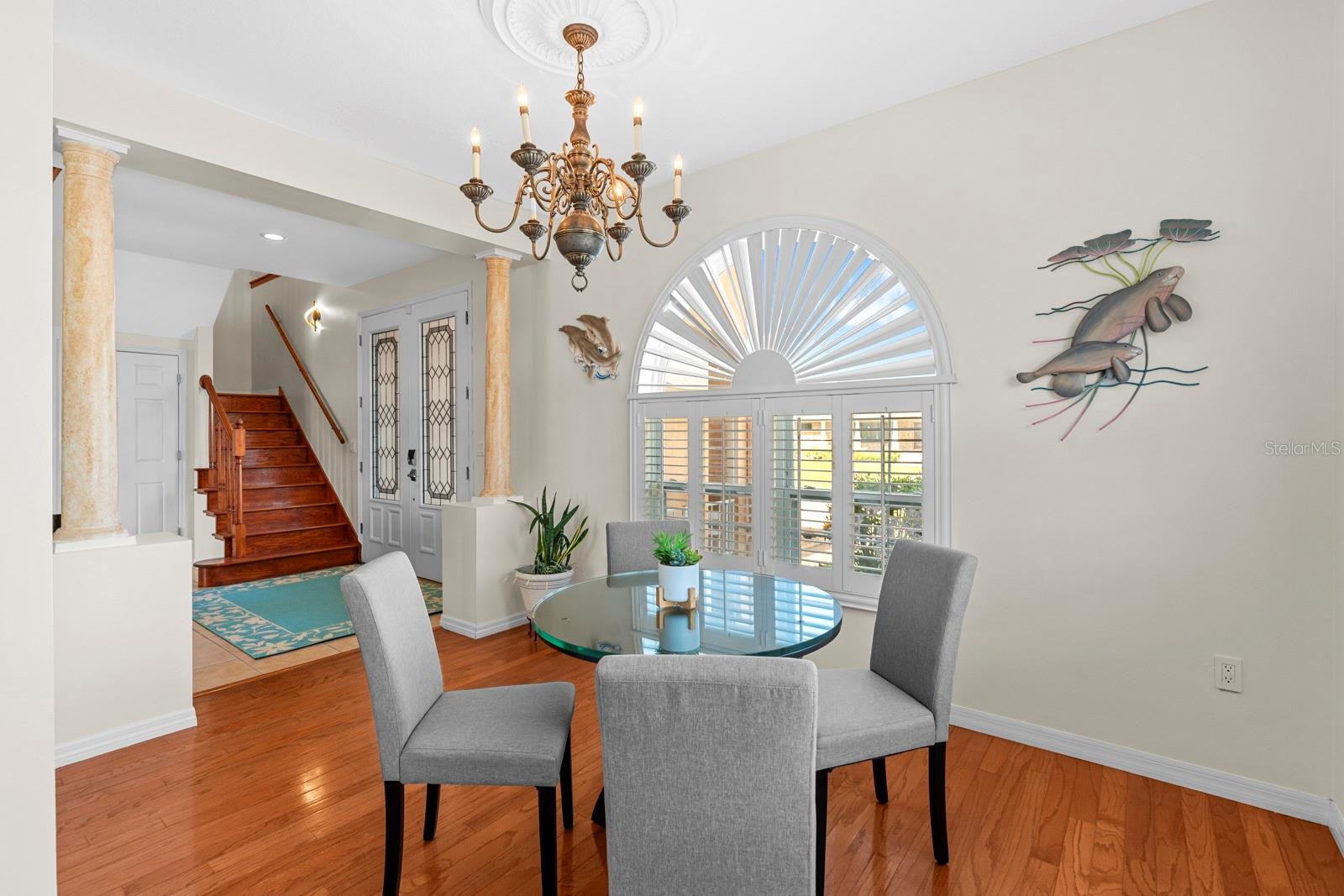 APOLLO BEACH UNIT 06 - Residential