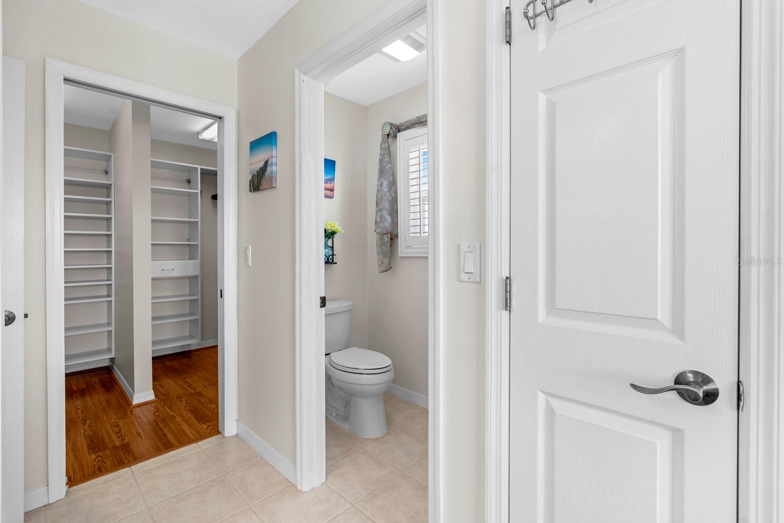 APOLLO BEACH UNIT 06 - Residential