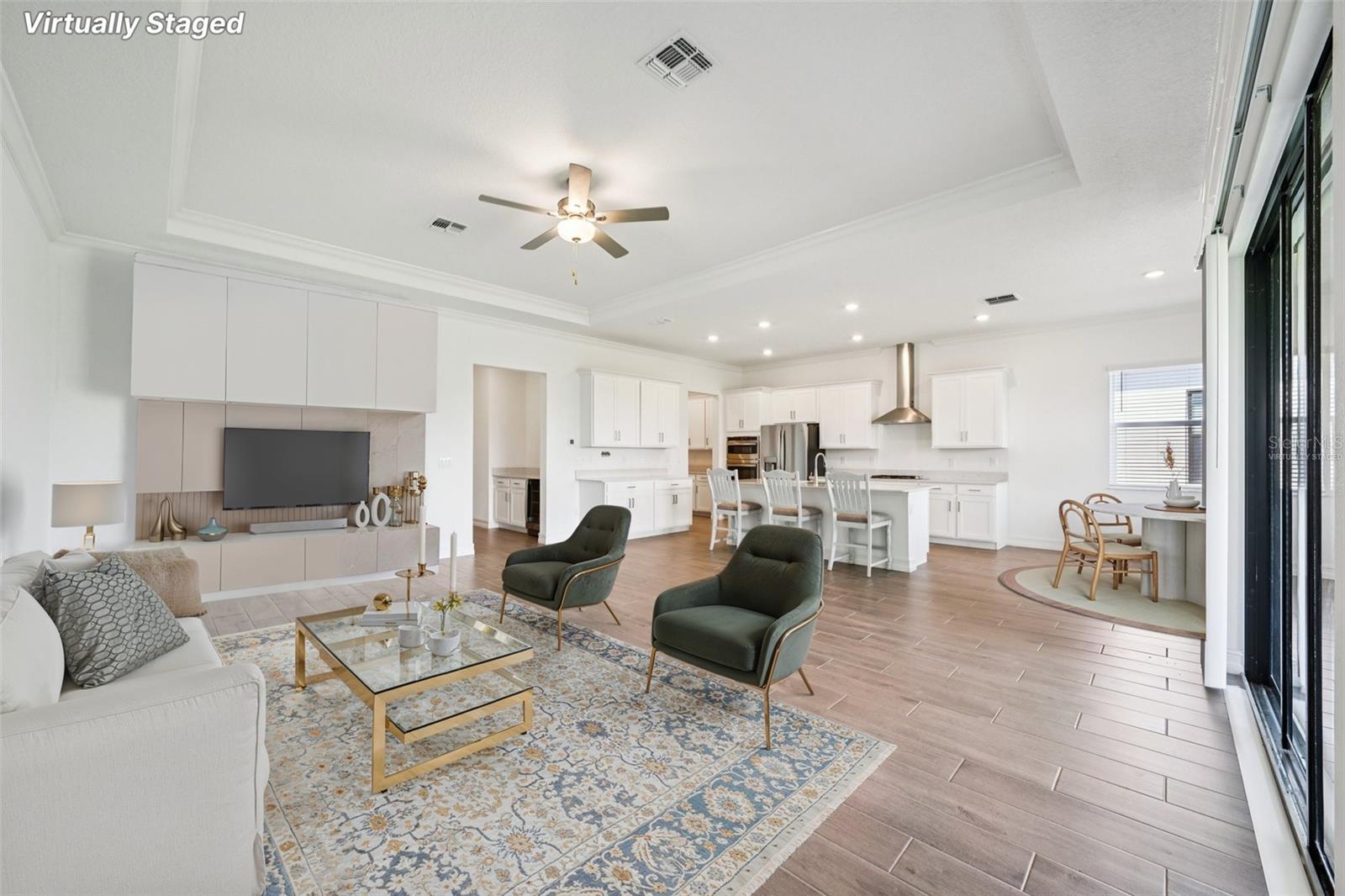 8820 LITTLE BLUESTEM DRIVE