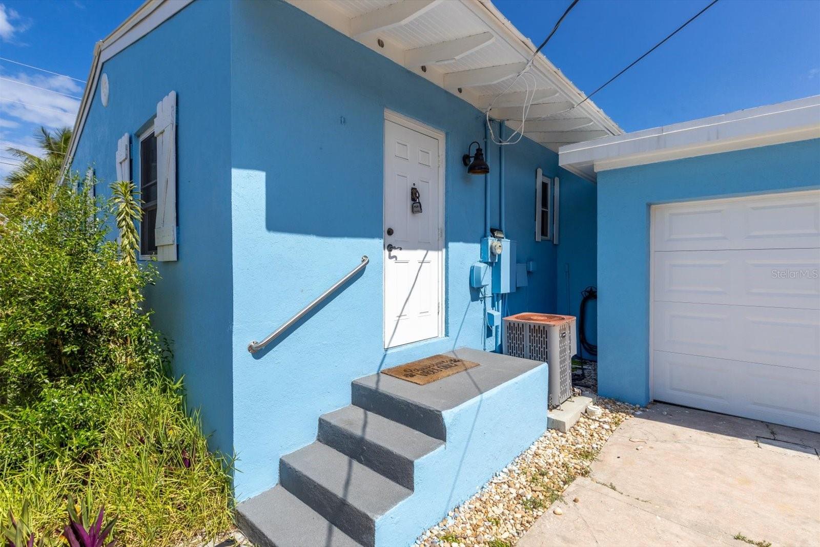 301 GRANADA STREET
