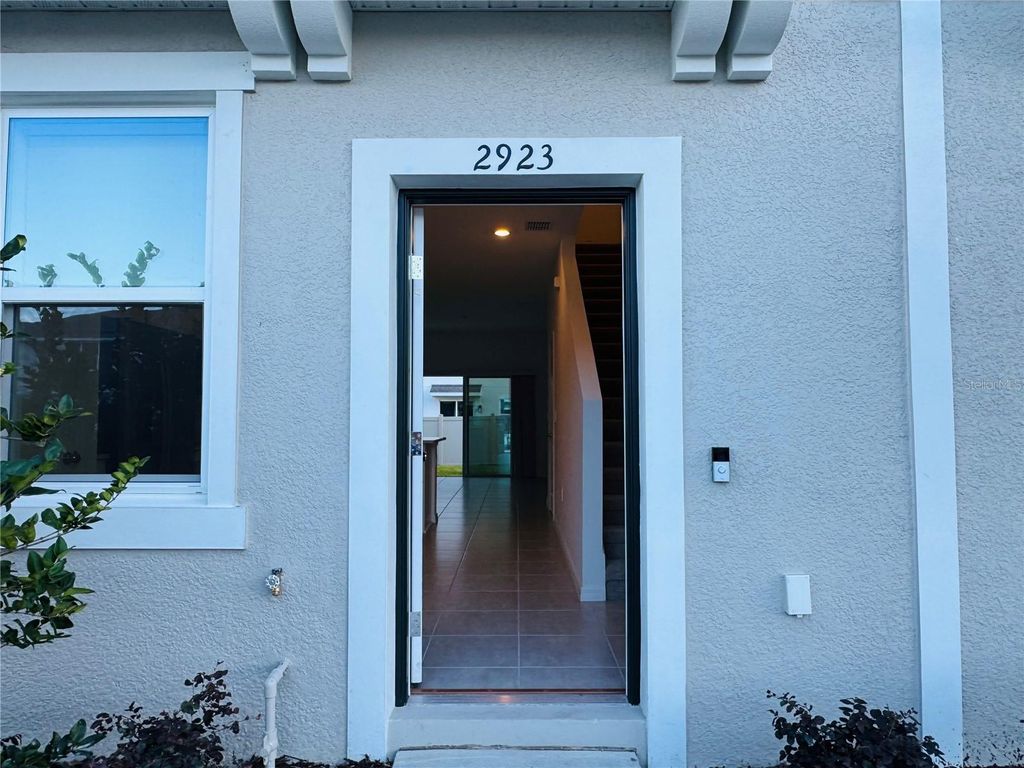 Photo of 2923 Skyline Loop, Kissimmee, FL 34758 (MLS # S5147662)