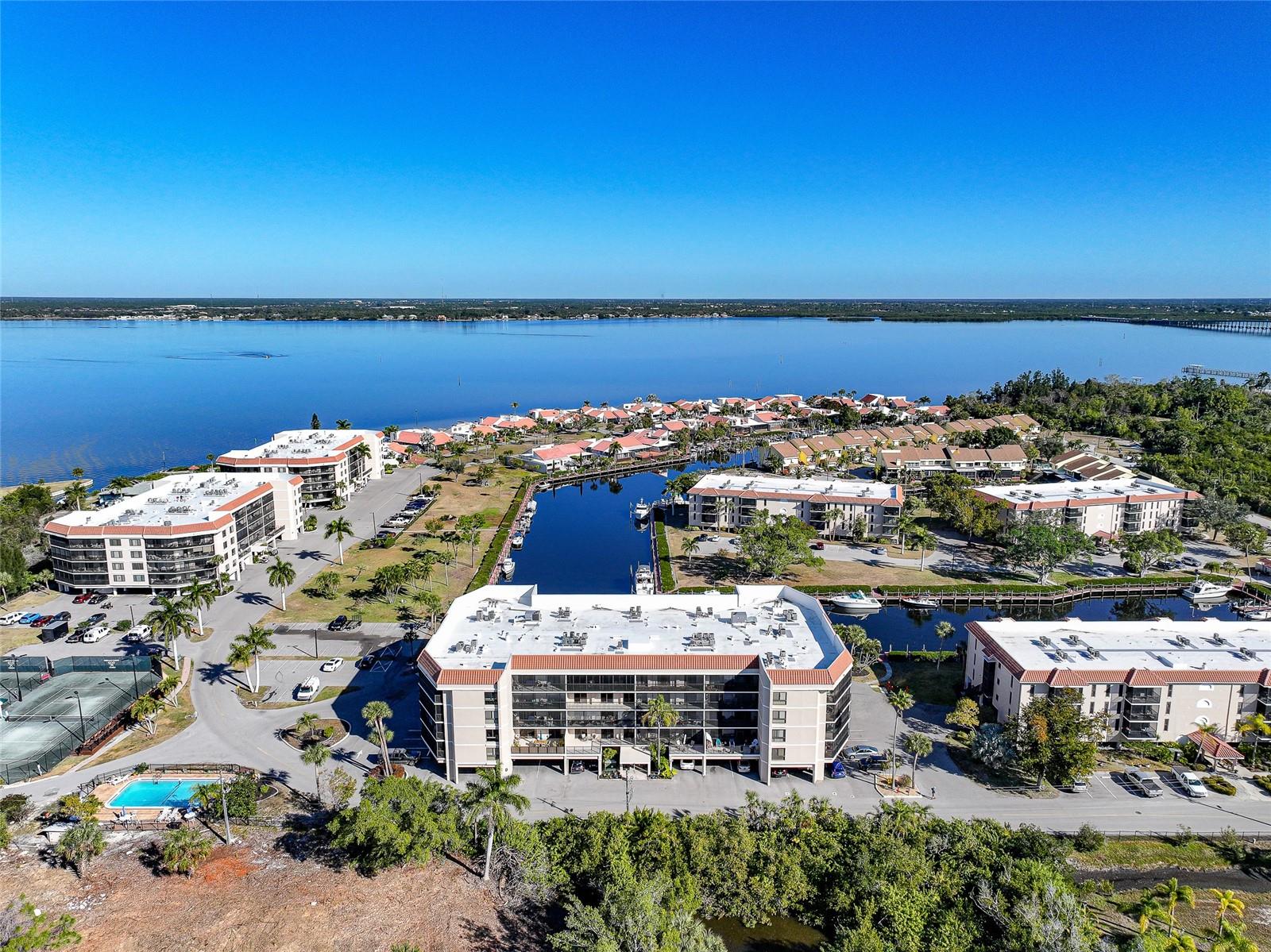 EMERALD POINTE PH 04 - Residential