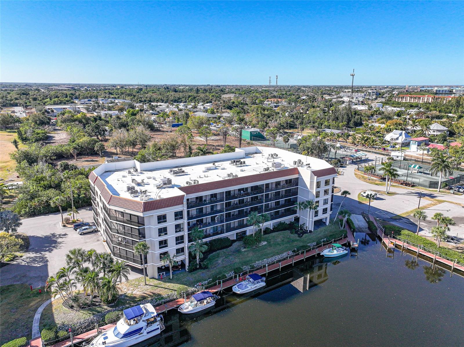 EMERALD POINTE PH 04 - Residential