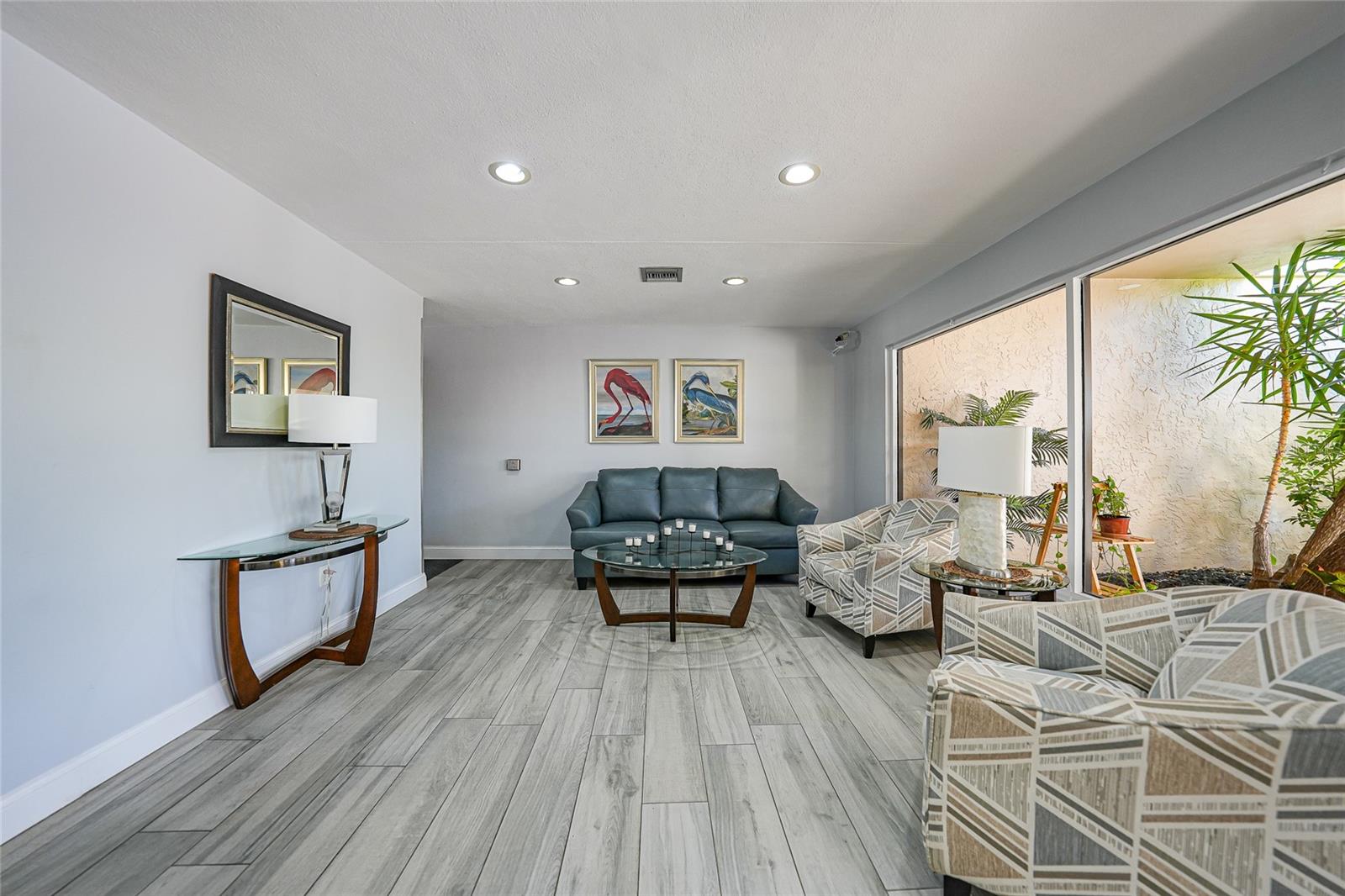 EMERALD POINTE PH 04 - Residential