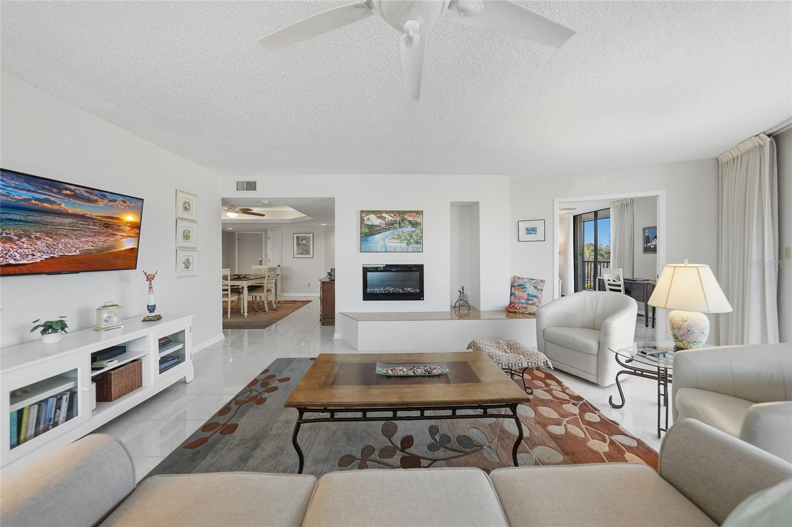 EMERALD POINTE PH 04 - Residential