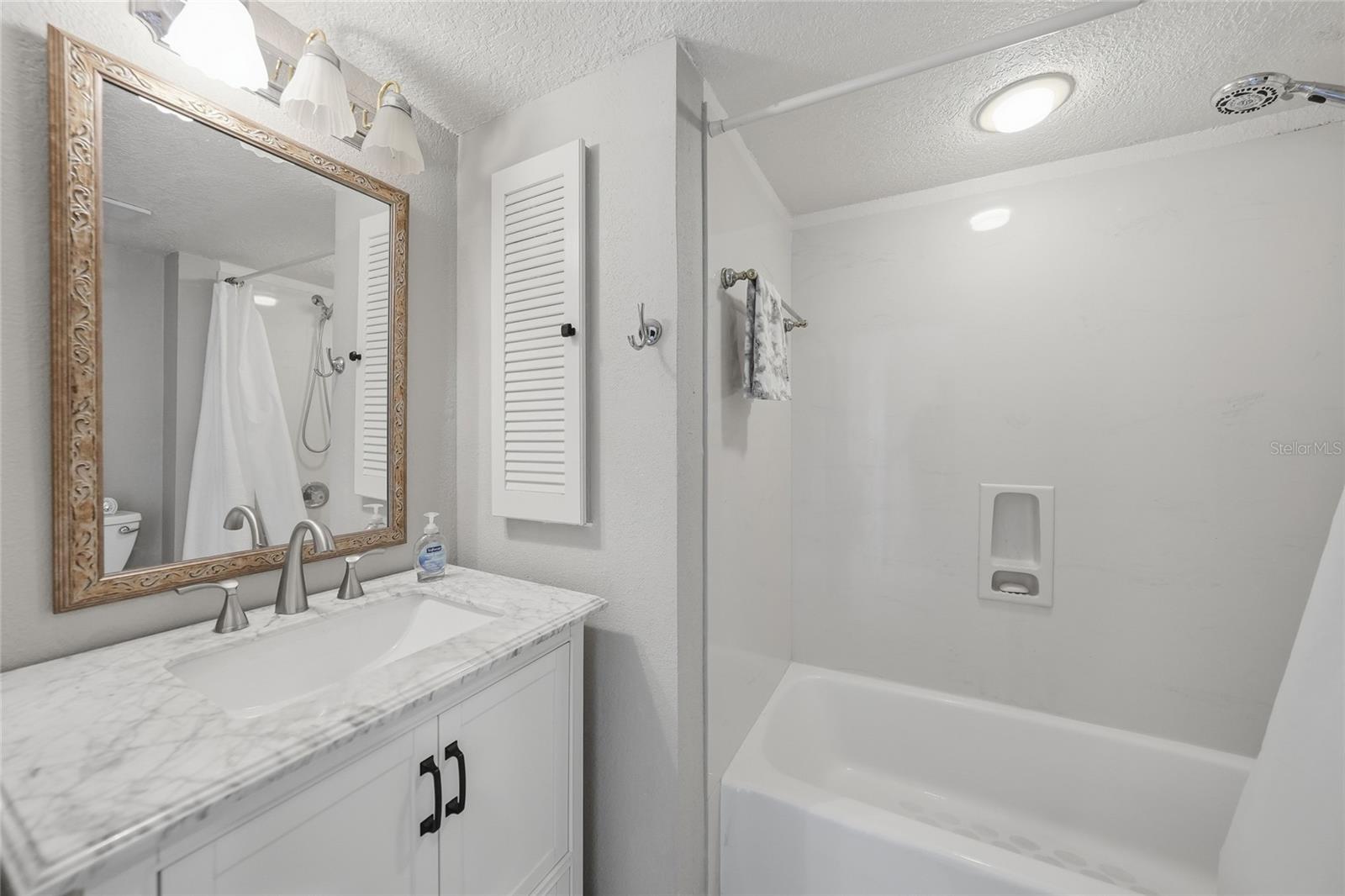 EMERALD POINTE PH 04 - Residential