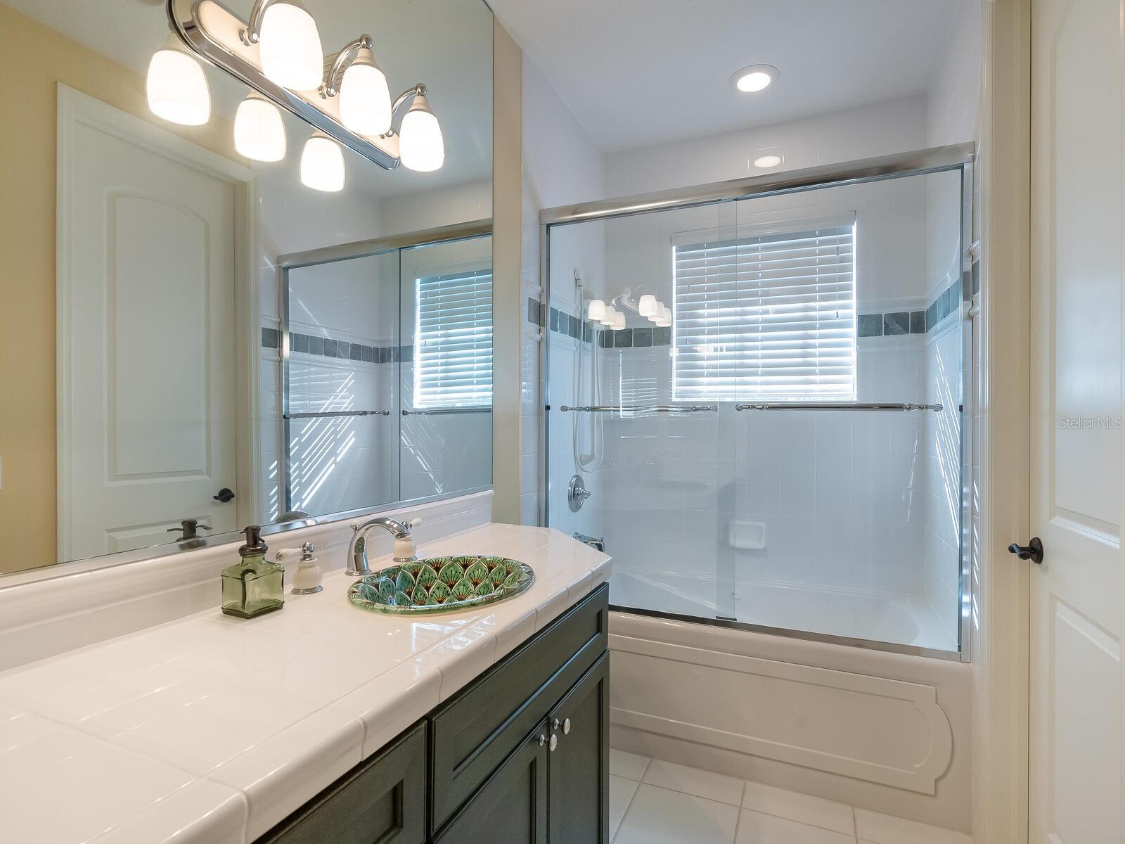 SIESTAS BAYSIDE WATERSIDE WEST - Residential