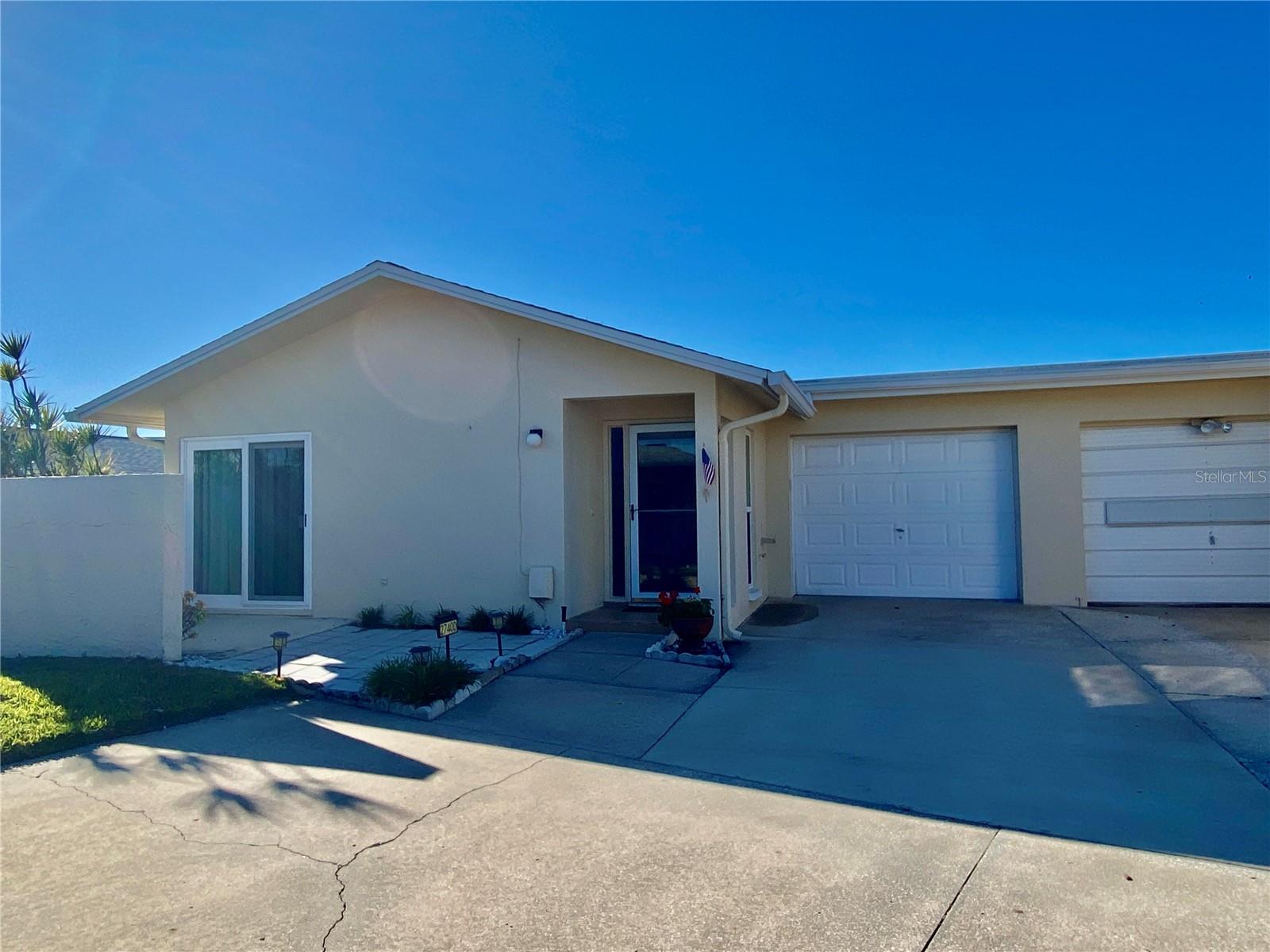 HIGHLAND LAKES CONDO - Residential