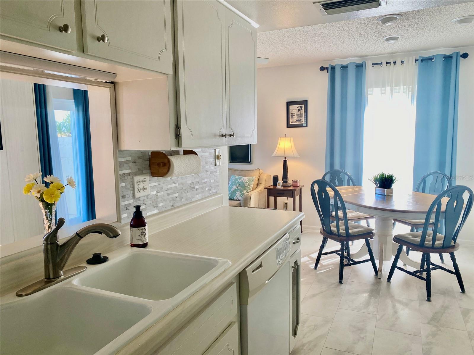 HIGHLAND LAKES CONDO - Residential