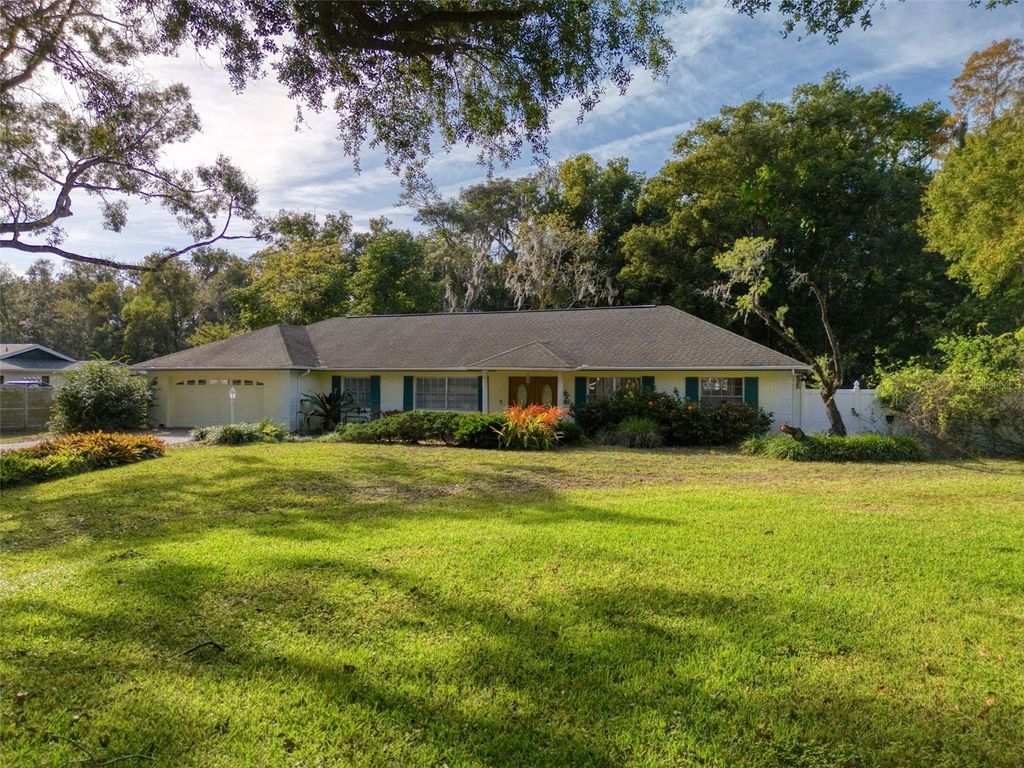 Photo of 15715 Almondwood Drive, Tampa, FL 33613 (MLS # TB8457525)
