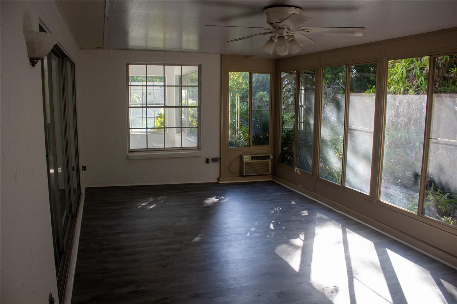 WOODBRIAR VILLAGE, UNIT 2 - Residential