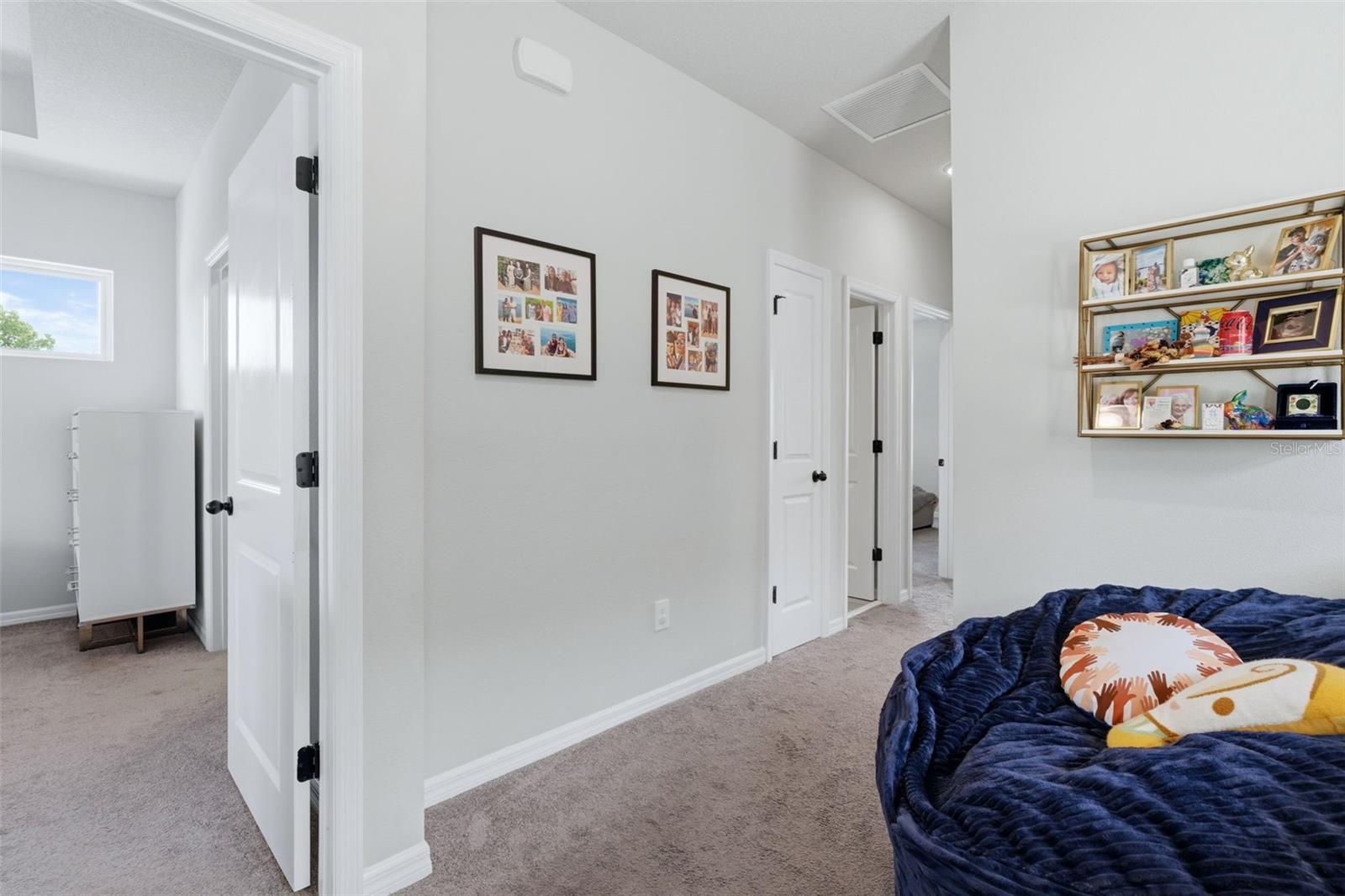 REAGAN POINTE - Residential