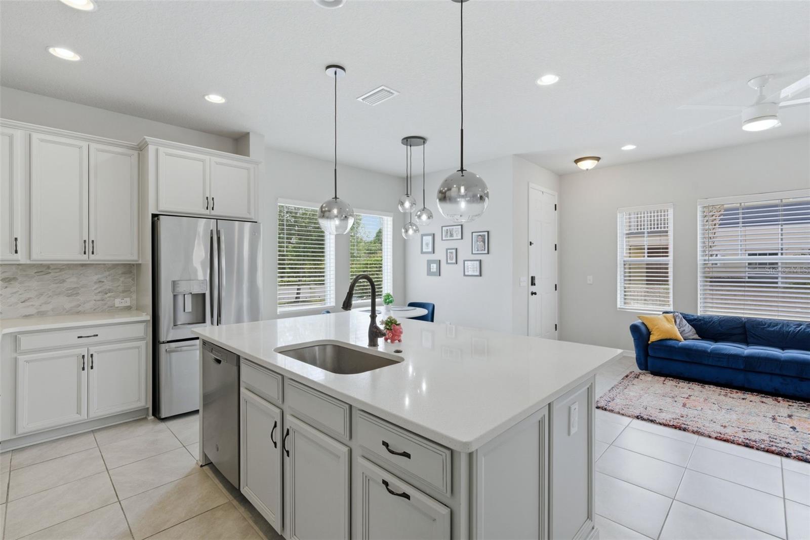 REAGAN POINTE - Residential