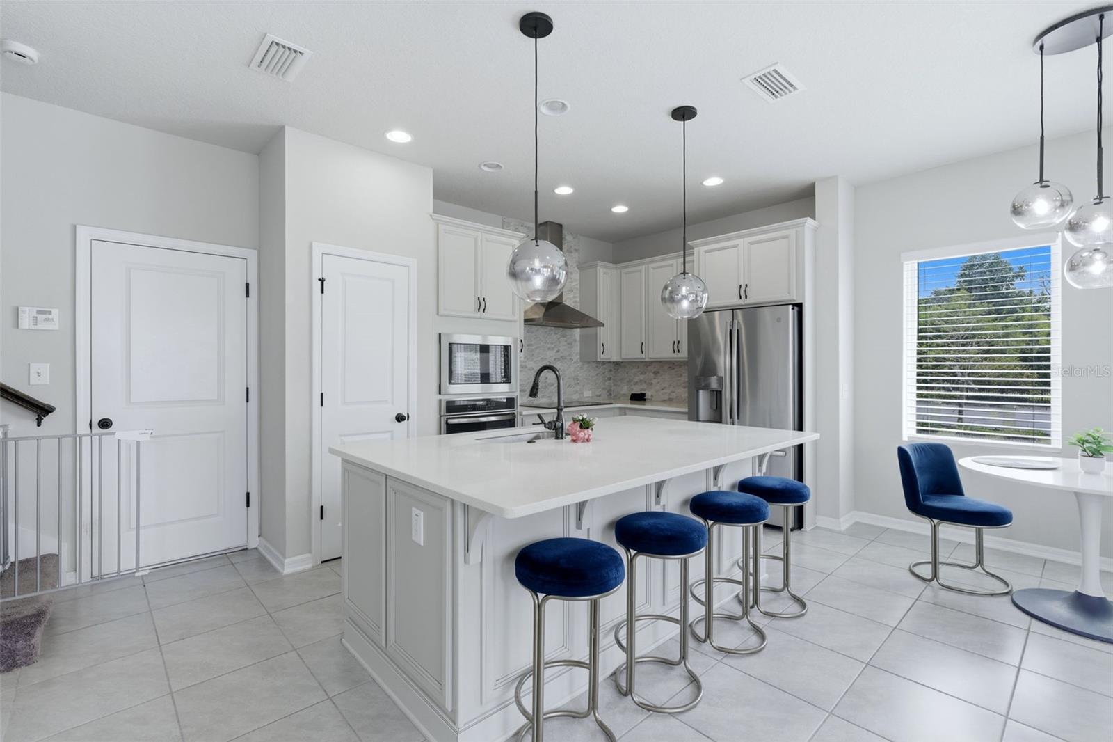 REAGAN POINTE - Residential