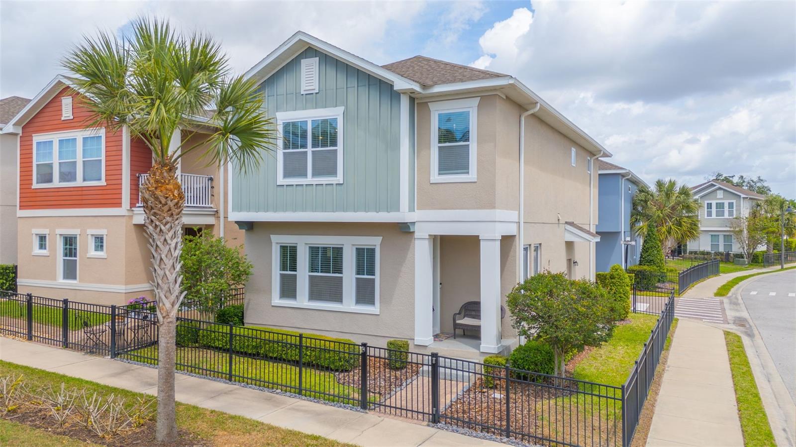 REAGAN POINTE - Residential