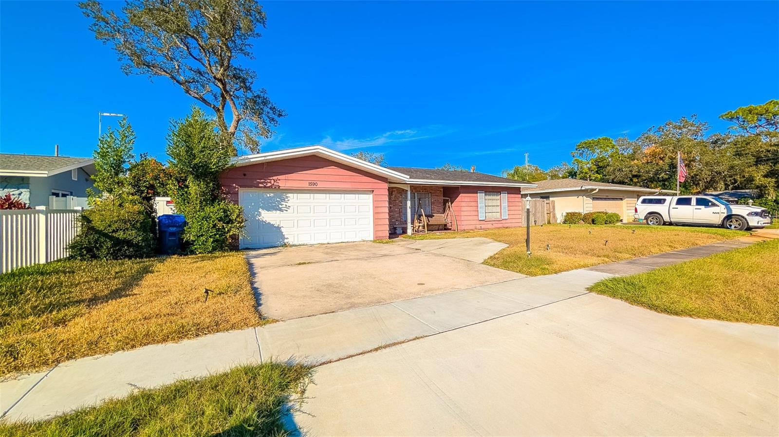 LEISURE ACRES - Residential