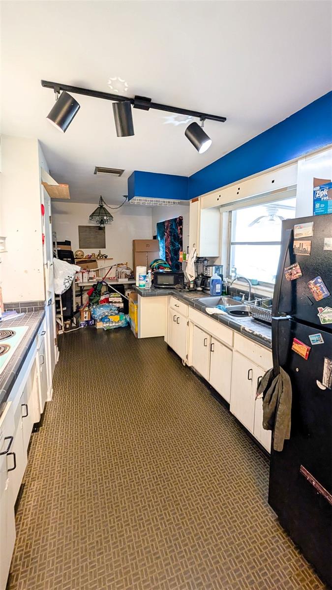 1590 PEACEFUL LANE N