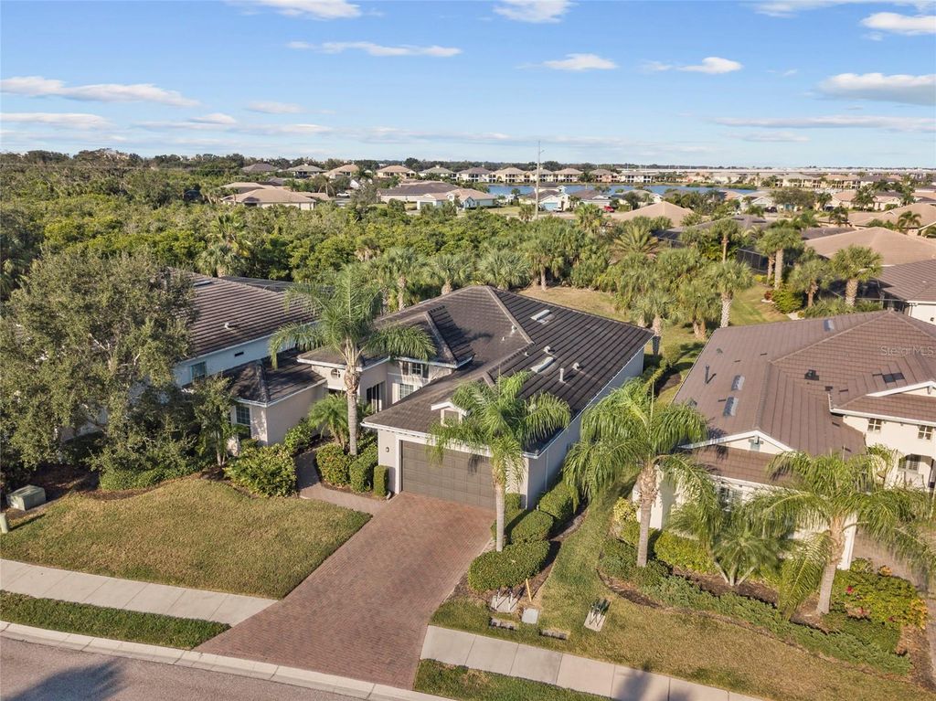 Photo of 942 Preservation Street, Bradenton, FL 34208 (MLS # A4673705)