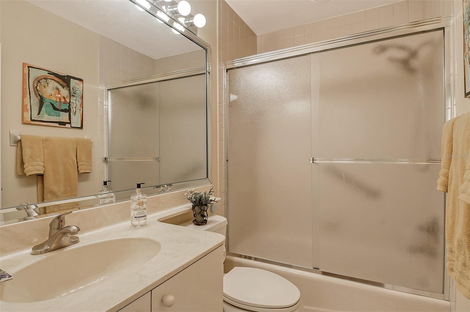 MIRA LAGO AT PALMER RANCH PH 1 - Residential