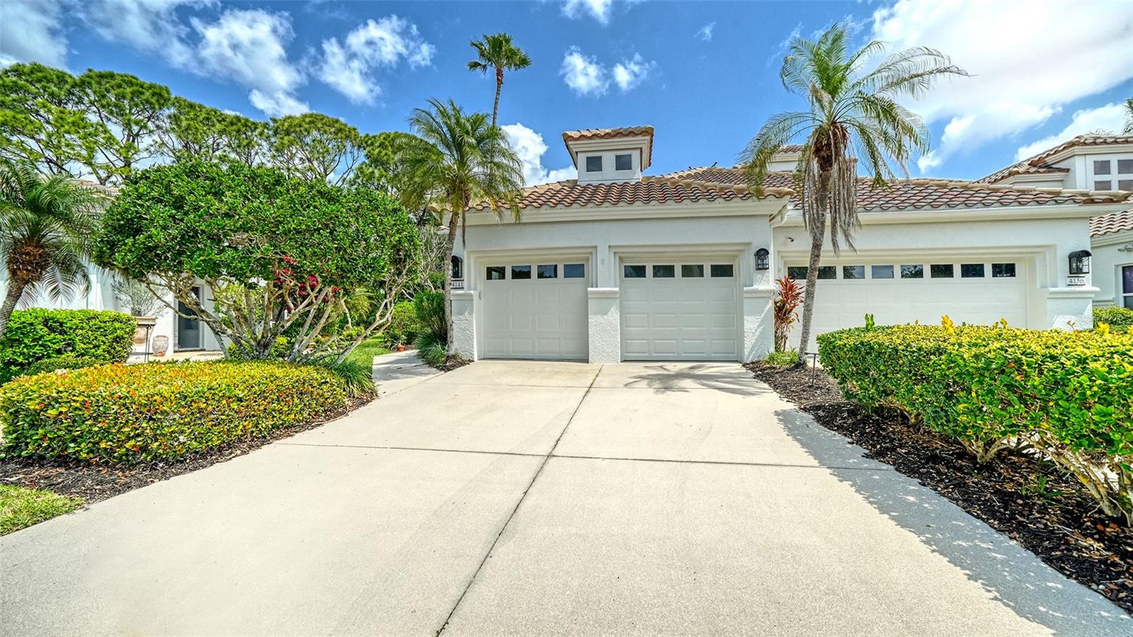 MIRA LAGO AT PALMER RANCH PH 1 - Residential