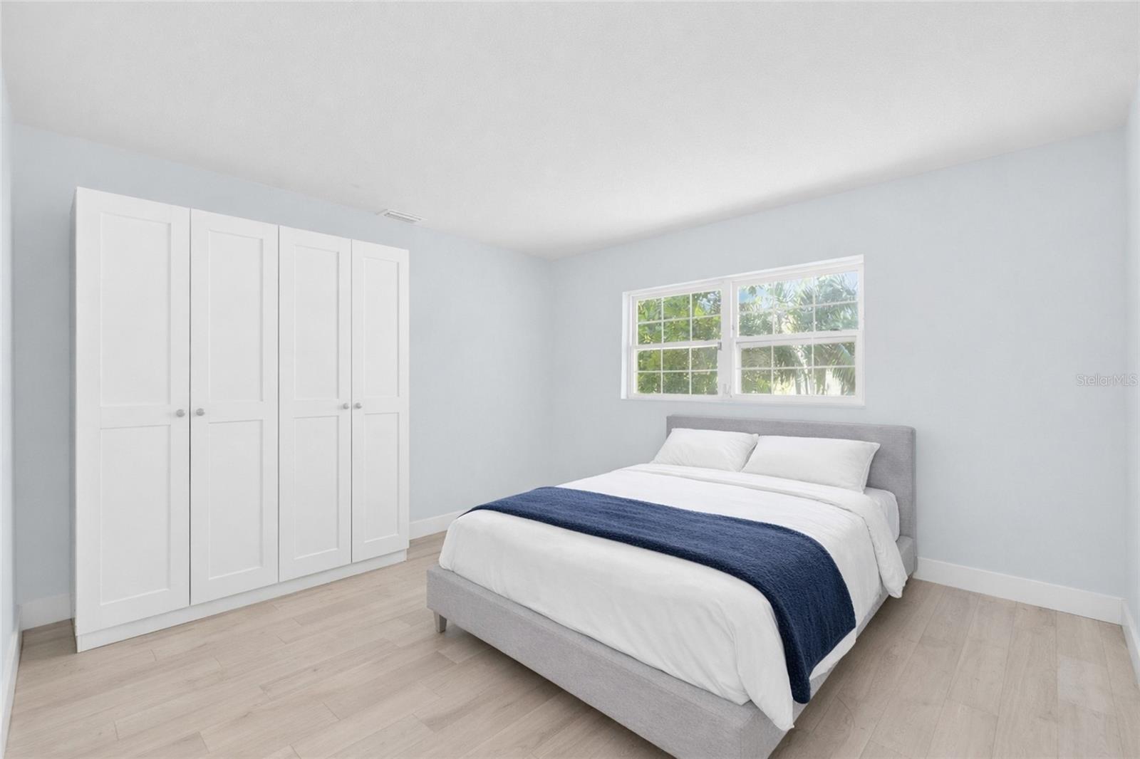 OVERLOOK DRIVE ESTATE - Residential