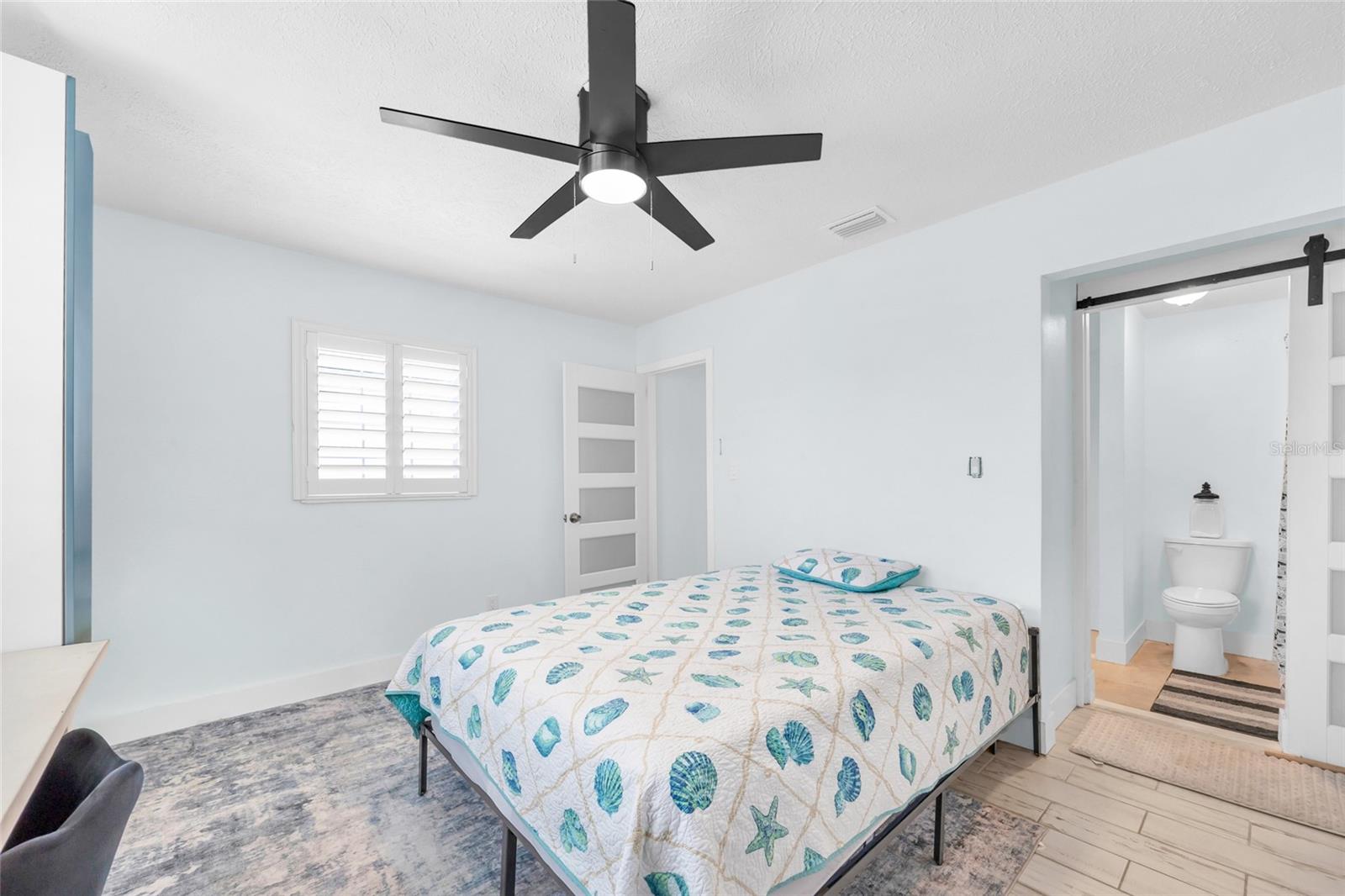 OVERLOOK DRIVE ESTATE - Residential