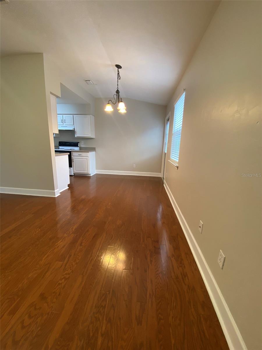 PALM GROVE - Residential Lease