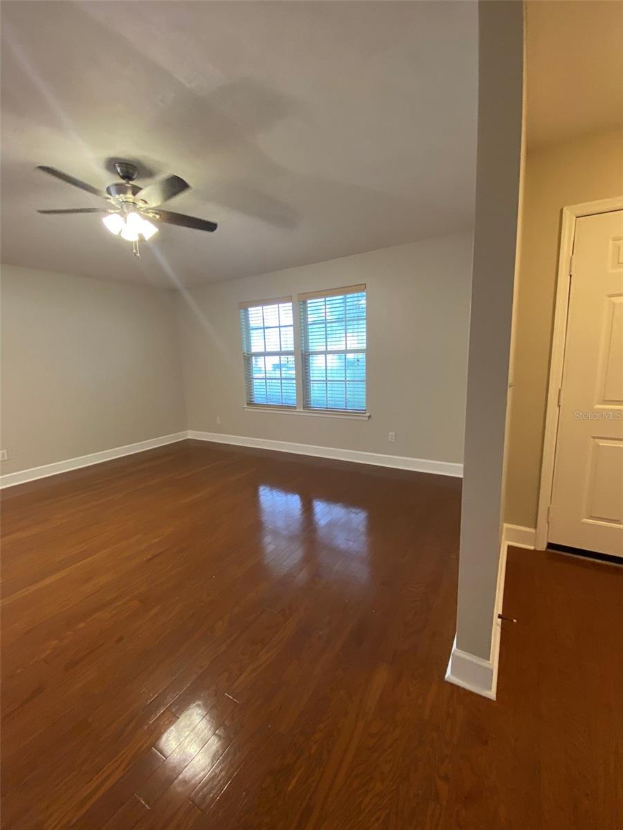 PALM GROVE - Residential Lease