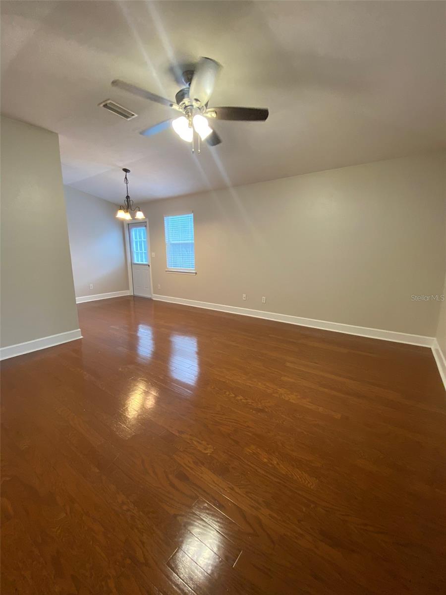 PALM GROVE - Residential Lease