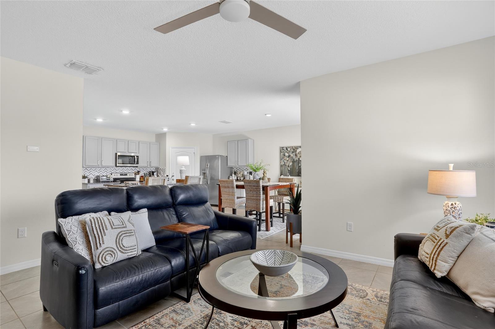 TIMBERWALAKE PH 2 - Residential