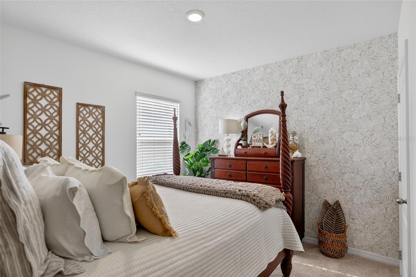 TIMBERWALAKE PH 2 - Residential